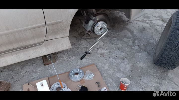 Проставки на ступицу компл 4 шт с крепежом в