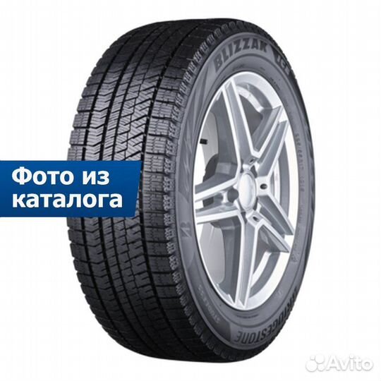 Bridgestone Blizzak Ice 215/60 R17