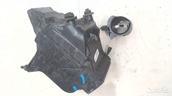 Корпус воздушного фильтра Nissan Note E11, 2007