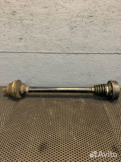 Привод задний правый Bentley Continental Flying