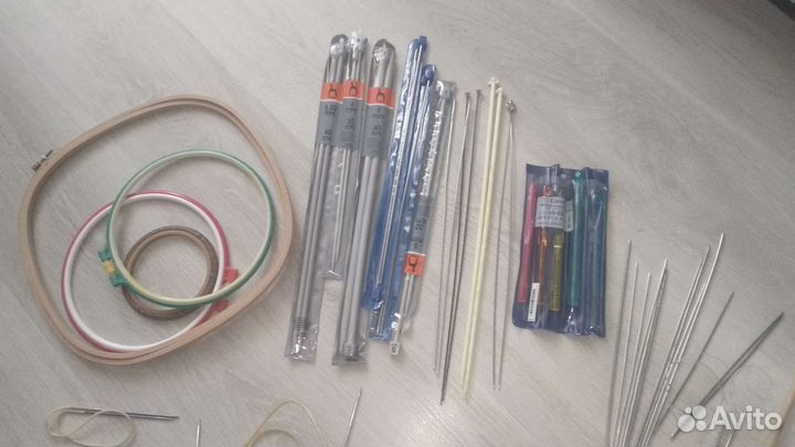 Спицы для вязания, крючки, пяльцы, пряжа