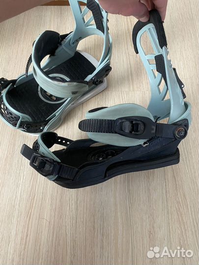 Крепления для сноуборда union contact pro