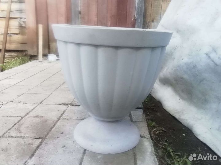 Вазоны для цветов из бетона