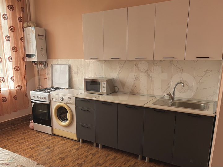 2-к. квартира, 65 м², 4/5 эт.