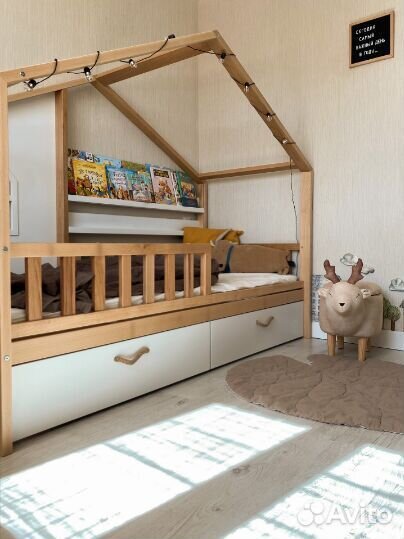 Детская кровать домик