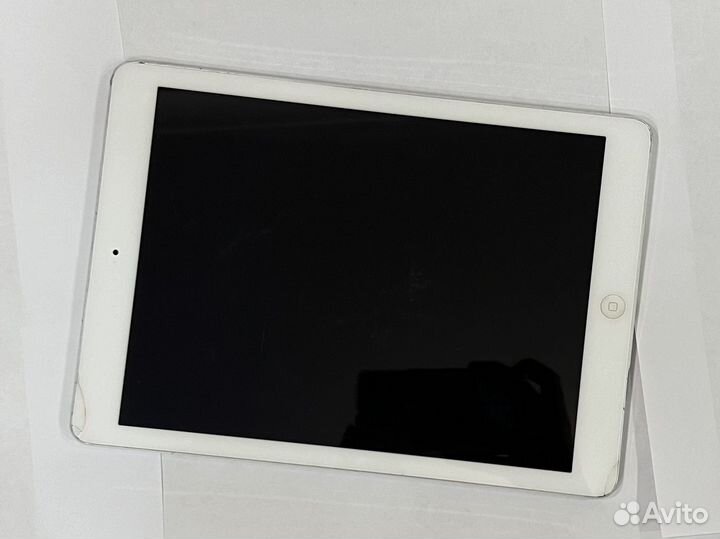 Рабочий iPad air a1474 16 Гб