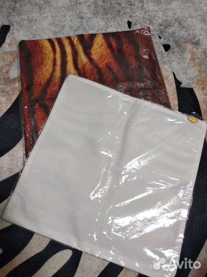 Наволочка декоративная новая