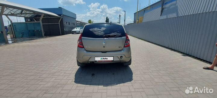 Renault Sandero 1.4 МТ, 2011, 102 794 км