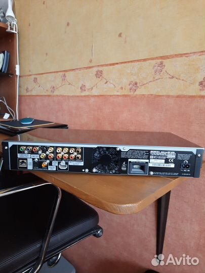 Sony BDP-S765 blu-ray проигрыватель