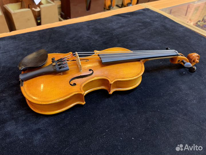 Срипка Goronok Nova 1/16