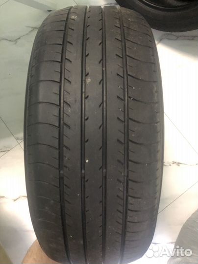 Yokohama BluEarth AE51 215/55 R17