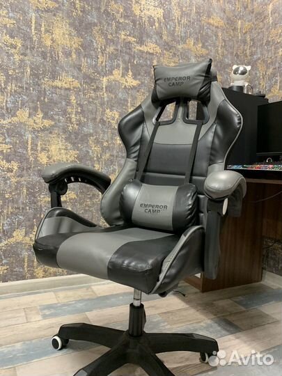 Компьютерный стул