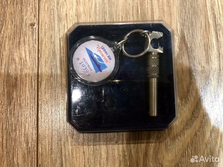 Штопор и открывалка из титана