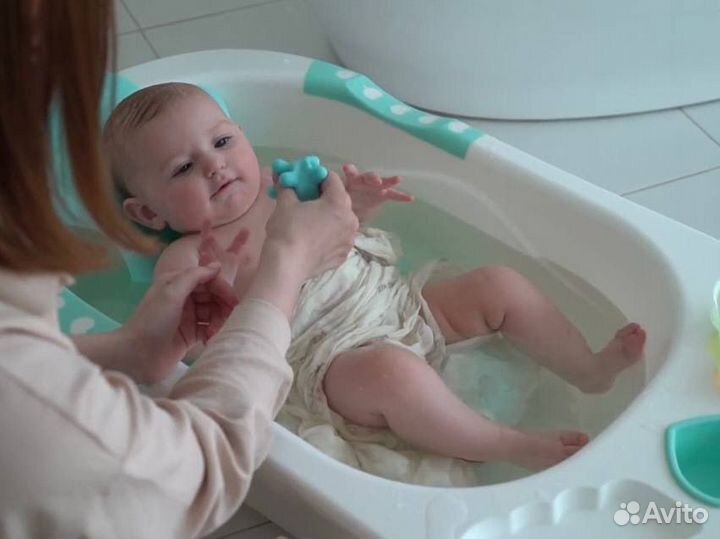 Ванночка для купания с горкой