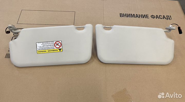 Солнцезащитный козырек Ford Focus 3