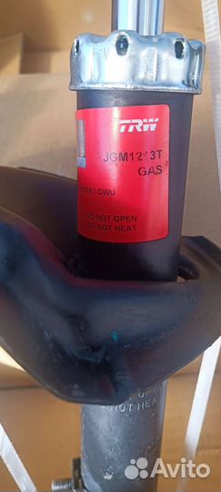 Пружины, чашки, стойки TRW,outlander, peugeot