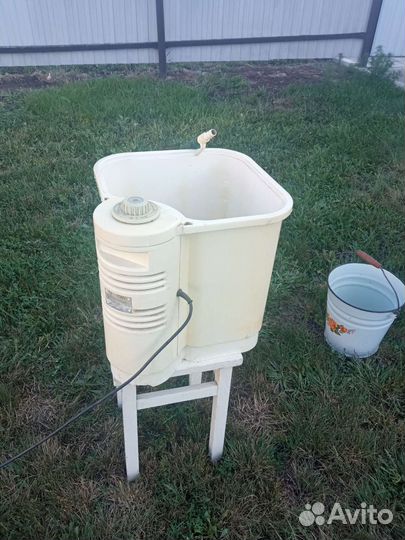 Машинка стиральная