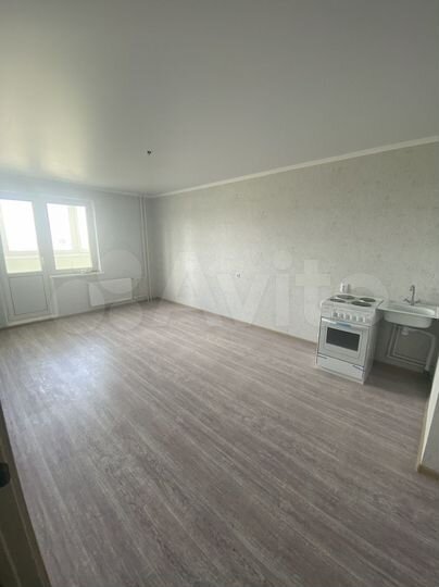 3-к. квартира, 80 м², 11/16 эт.