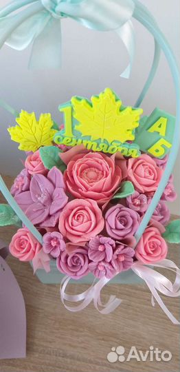 Шоколадные букеты к празднику 1 сентября