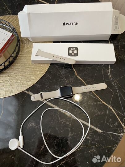 Часы apple watch se 44mm