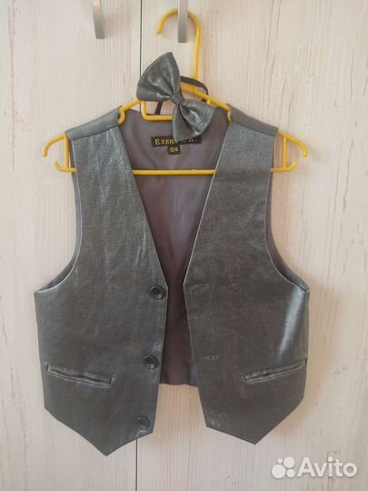 Жилетка для мальчика 104