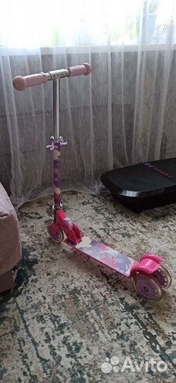 Самокат детский трехколесный