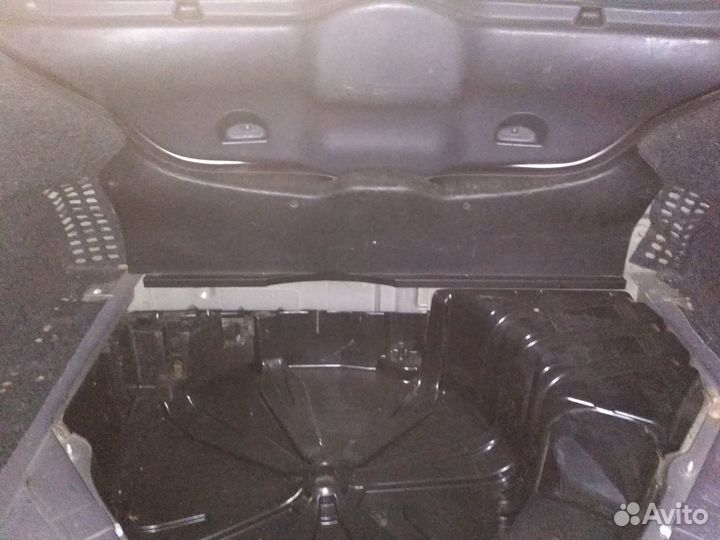 Дверь зад правая Renault Меган 2 Megane II 2003-09