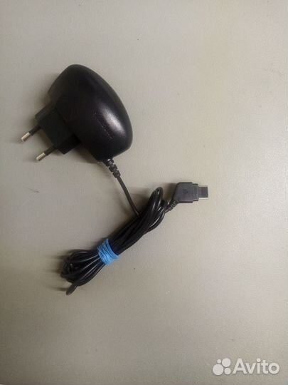 Зарядные устройства на кнопочные телефоны Samsung