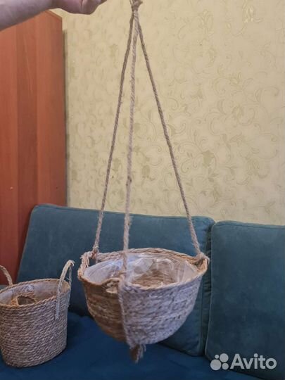 Плетеное кашпо из натуральной соломы