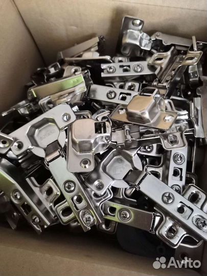 Петли мебельные