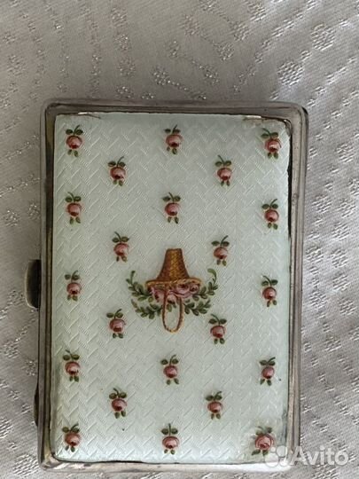 Серебряный портсигар с эмалью