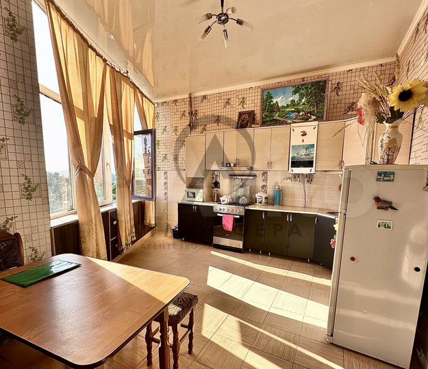 1-к. квартира, 57,5 м², 2/5 эт.