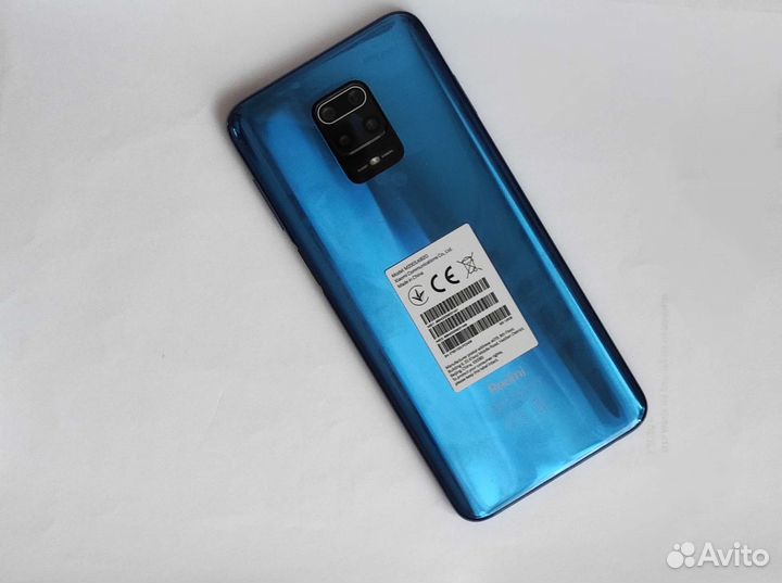 Телефон Xiaomi Redmi note 9 Pro