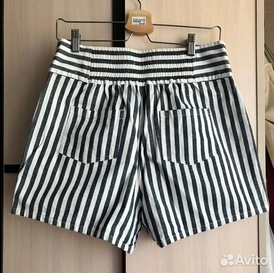 Шорты женские