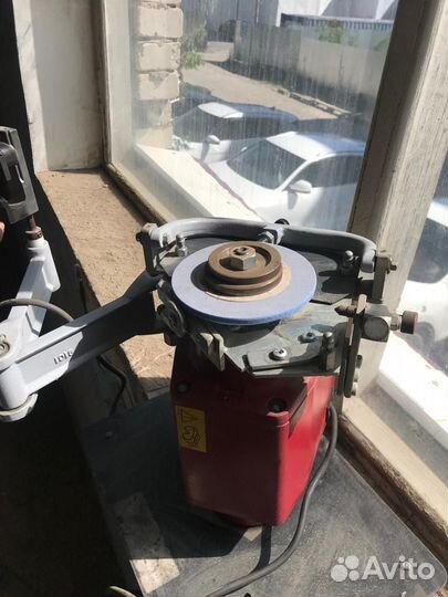 Creusen SMM1 станок для заточик коньков