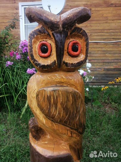 Скульптура совы из дерева для сада
