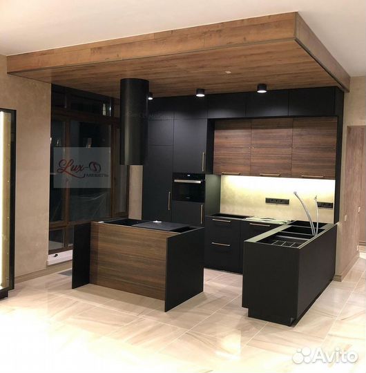 Кухонный гарнитур на заказ. Долговечные материалы