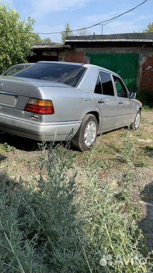 Mercedes-Benz E-класс, 1994