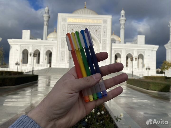 Разноцветные ручки