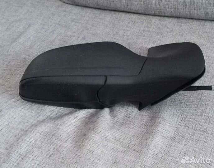 Внешнее зеркало правое оригинал большое