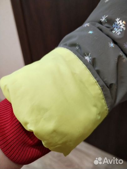 Куртка демисезонная для девочки