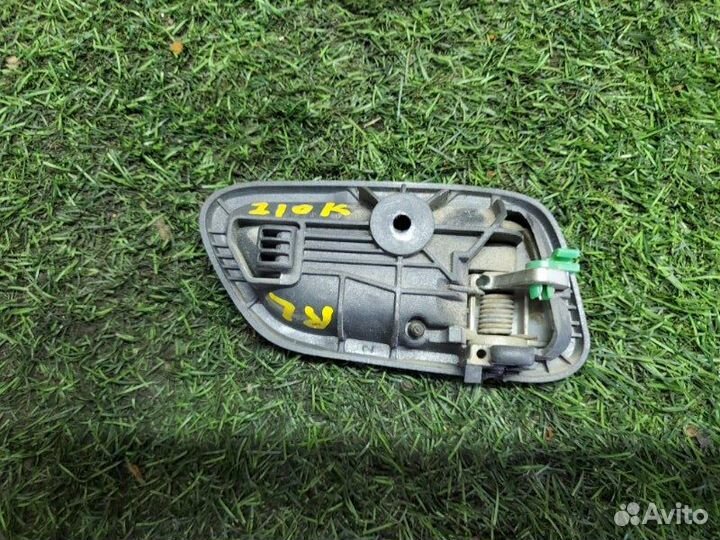 Ручка двери внутренняя задняя левая Suzuki Liana