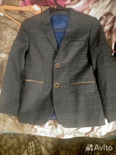 Пиджак для мальчика 140