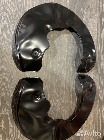 Щитки грязевые передние audi A4 A5 A6 A7 A8