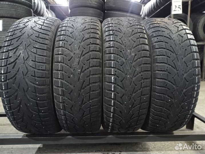Toyo Observe G3-Ice 235/65 R17 100Z