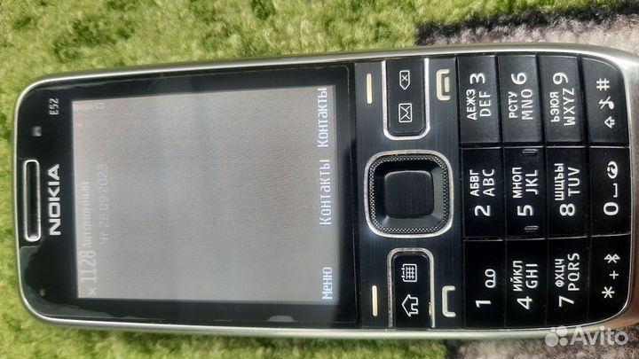 Nokia E52