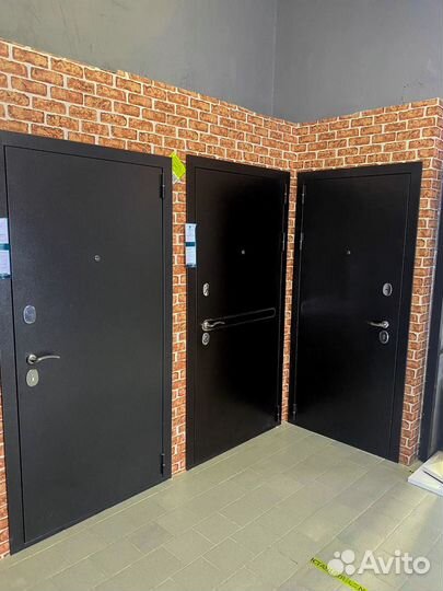 Двери входные металлические