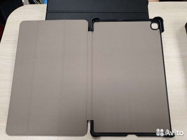 Чехлы на планшеты Huawei, Samsung, Lenovo. Стёкла