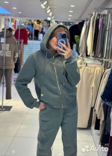 Костюм новый в стразах Турция