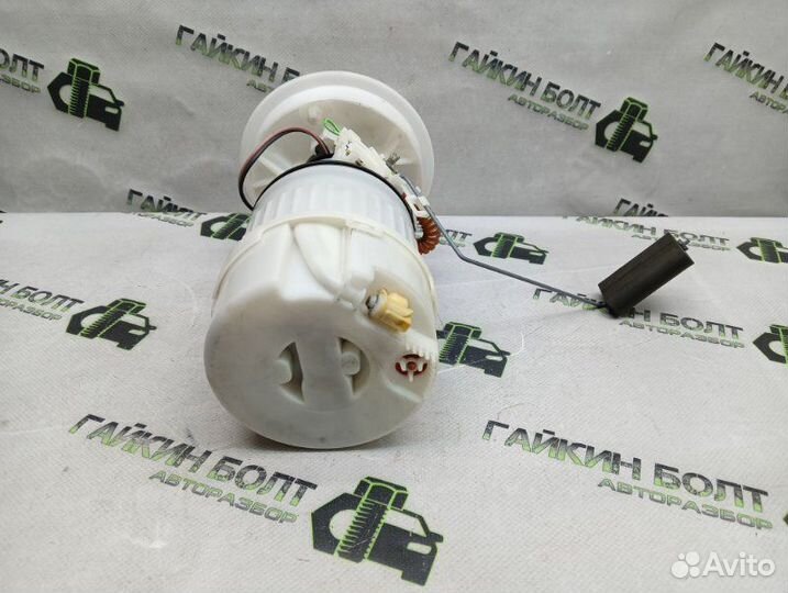 Топливный насос Ford Focus хэтчбек 5дв shda 2010